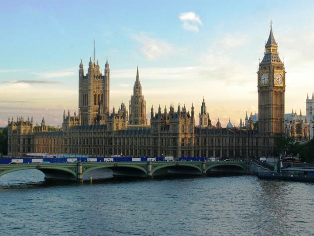 Image of the Palace of Westminster as seen from the opposite side of the River Thames